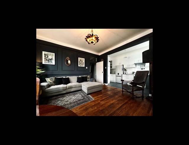 1 BEDROOM PROPERTY TO RENT IN SEA POINT